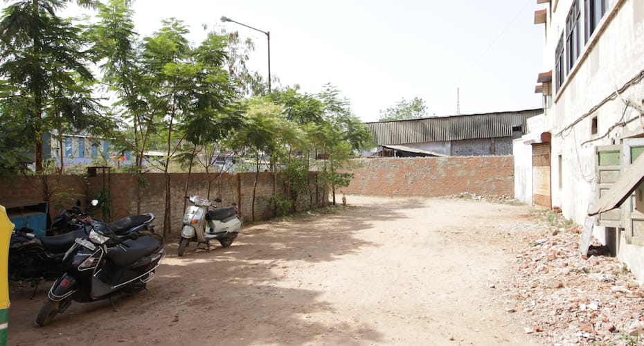 Hotel Balaji Guest House, Ahmedabad 5